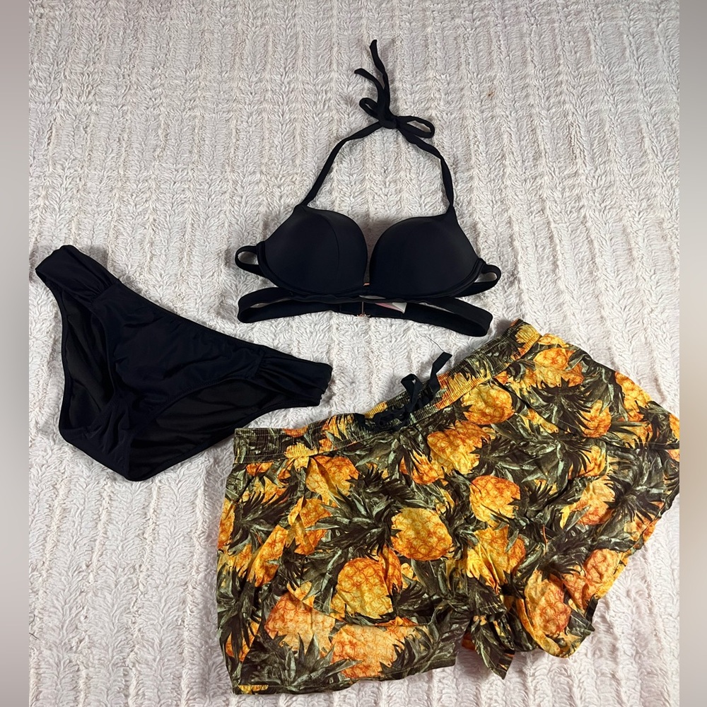 Victoria’s Secret Black Bikini With Pineapple Print Shorts 34C, M NWOT